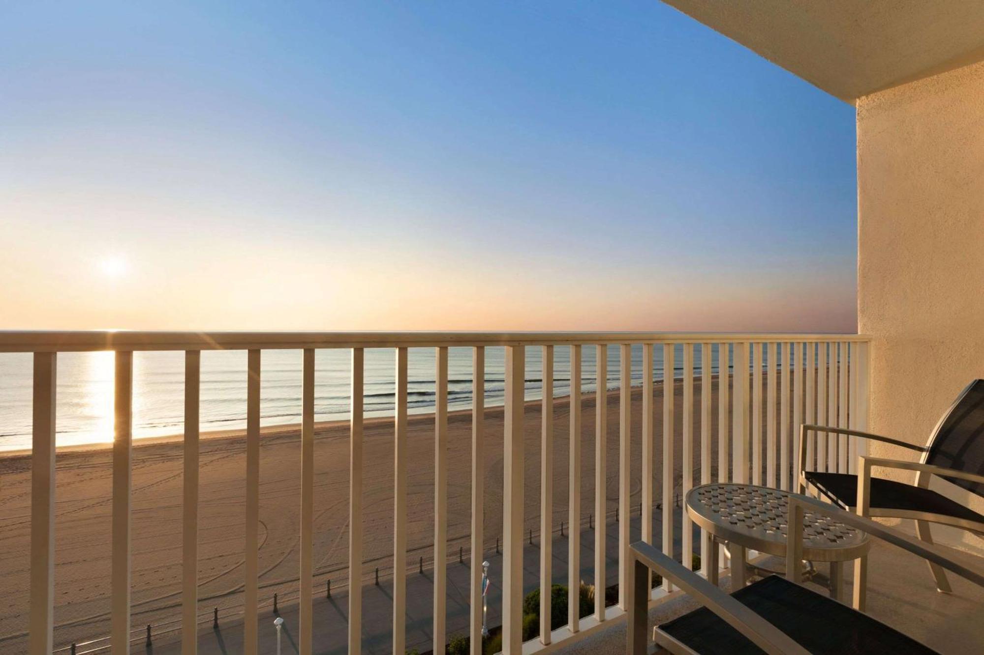 Surfbreak Virginia Beach Oceanfront, Ascend Hotel Collection Zewnętrze zdjęcie